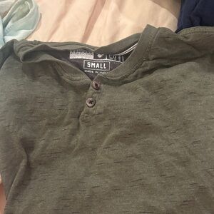 Goodfellow & Co Green Henley T-Shirt